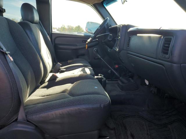 Photo 5 from auction – 2004 CHEVROLET SILVERADO with VIN 1GCHK29U44E209930