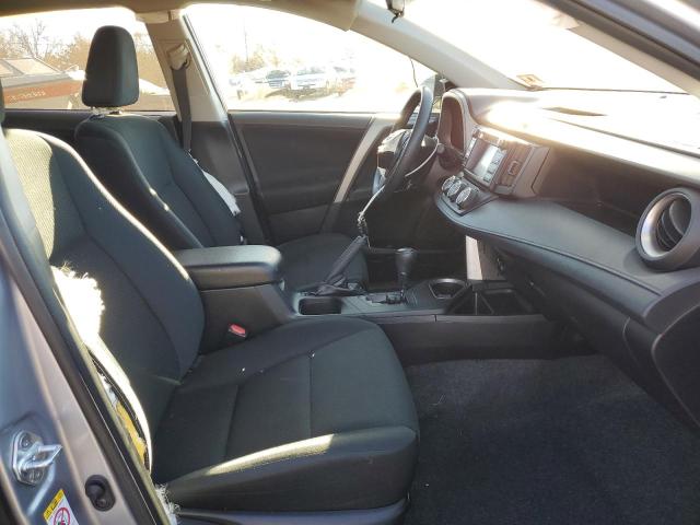 Photo 5 from auction – 2017 TOYOTA RAV4 LE with VIN 2T3BFREV9HW590352