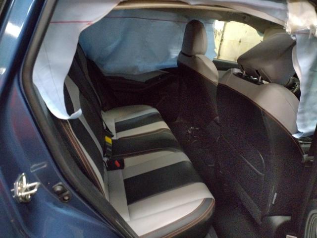 Photo 6 from auction – 2018 SUBARU CROSSTREK with VIN JF2GTAMC5JH217273