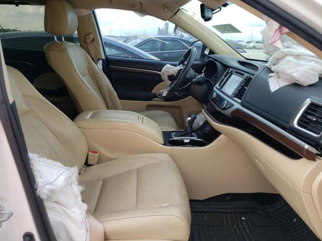 Photo 5 from auction – 2016 TOYOTA HIGHLANDER with VIN 5TDYKRFH8GS129397