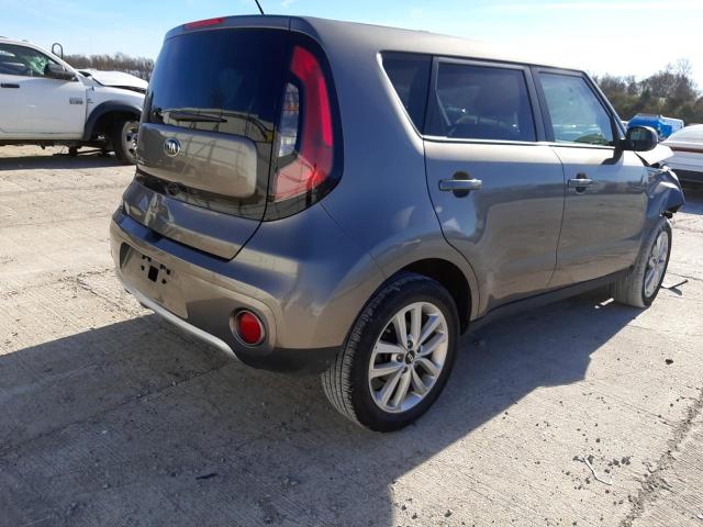 Photo 4 from auction – 2017 KIA SOUL with VIN KNDJP3A53H7426019
