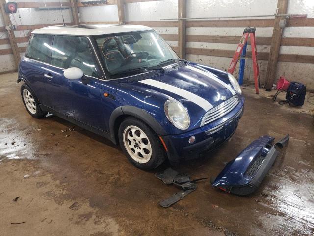 MINI COOPER 2004 with VIN WMWRC33454TJ54378 - Photo from auction