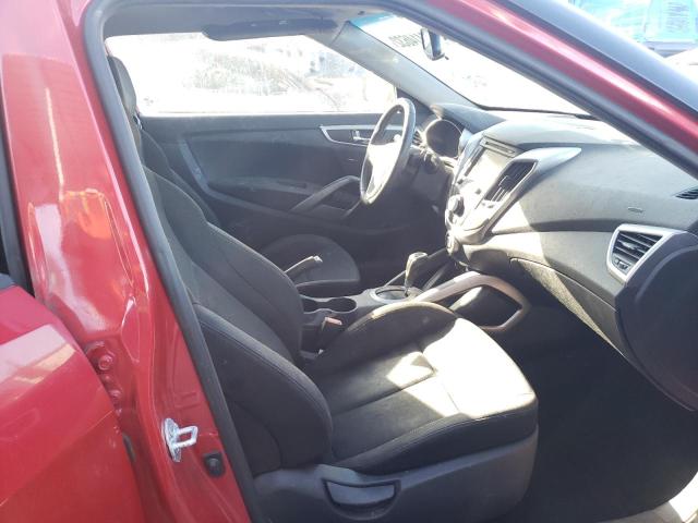 Photo 5 from auction – 2013 HYUNDAI VELOSTER with VIN KMHTC6AD5DU155517