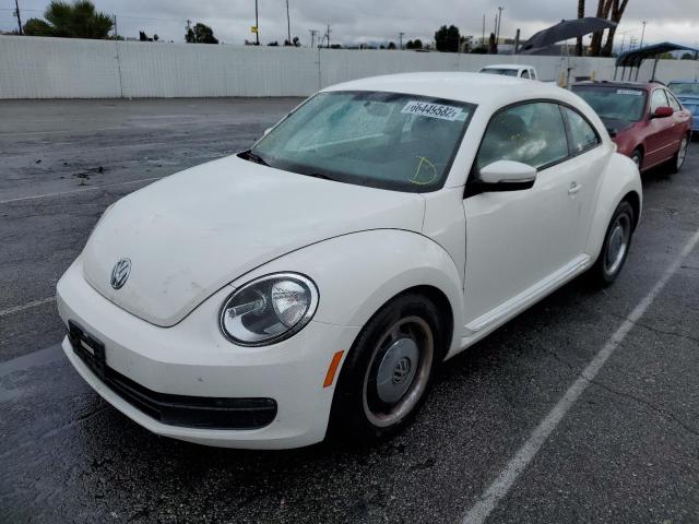 Photo 2 from auction – 2012 VOLKSWAGEN BEETLE with VIN 3VWHP7AT5CM627338