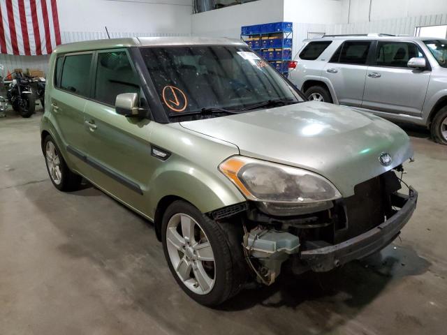 KIA SOUL 2013 with VIN KNDJT2A56D7555632 - Photo from auction