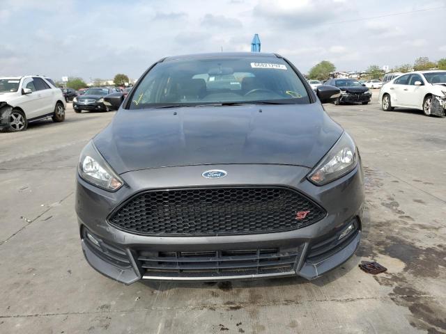 Photo 5 from auction – 2017 FORD FOCUS ST with VIN 1FADP3L92HL266242