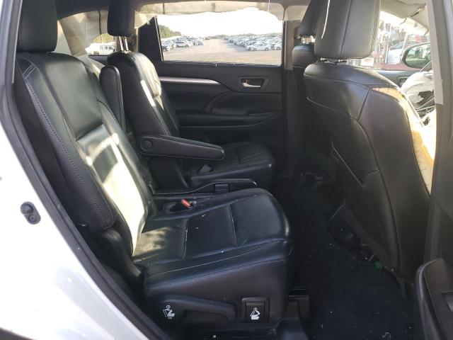 Photo 6 from auction – 2015 TOYOTA HIGHLANDER with VIN 5TDKKRFH5FS056171