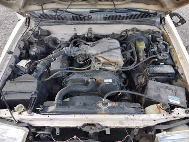 Photo 7 from auction – 2000 TOYOTA 4RUNNER SR with VIN JT3GN86R1Y0139462