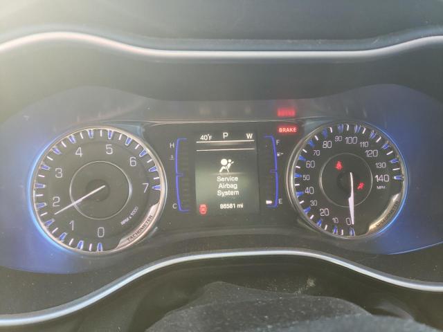 Photo 8 from auction – 2016 CHRYSLER 200 LIMITE with VIN 1C3CCCAB5GN152962