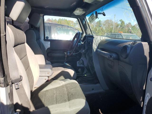 Photo 5 from auction – 2007 JEEP WRANGLER X with VIN 1J4FA24137L209936