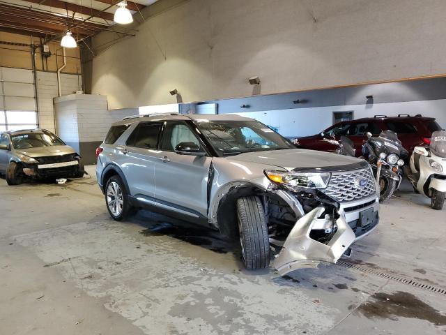 FORD EXPLORER P 2022 with VIN 1FM5K8HC4NGA38872 - Photo from auction