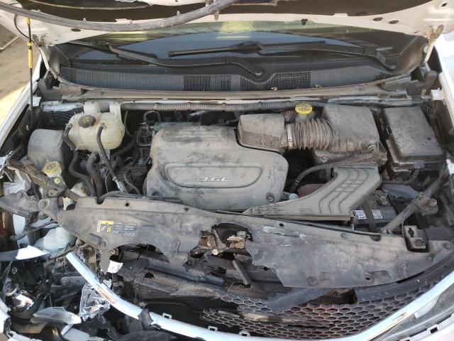 Photo 7 from auction – 2017 CHRYSLER PACIFICA T with VIN 2C4RC1EG1HR542154