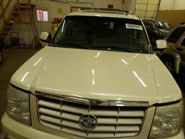 Photo 9 from auction – 2002 CADILLAC ESCALADE L with VIN 1GYEK63N32R167293