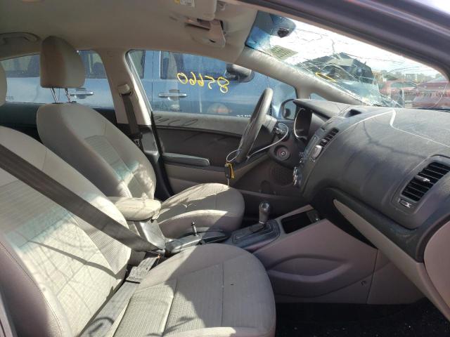 Photo 5 from auction – 2016 KIA FORTE LX with VIN KNAFX4A60G5469650