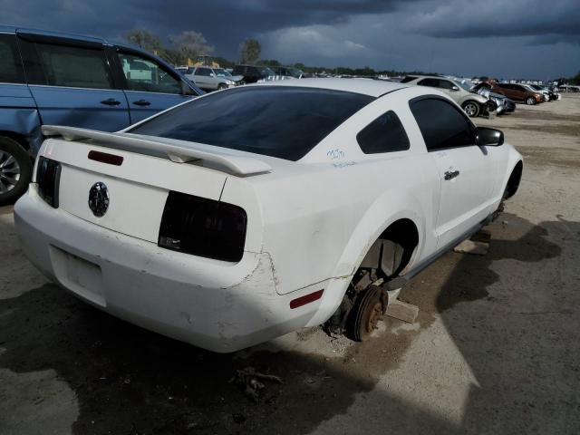 Photo 4 from auction – 2005 FORD MUSTANG with VIN 1ZVFT80N955127526