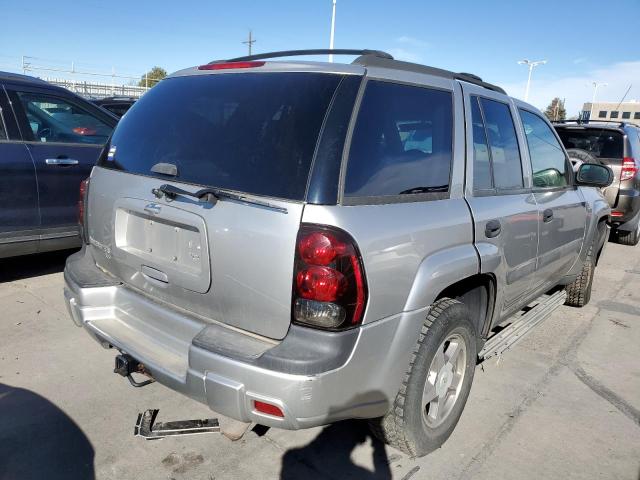 Photo 4 from auction – 2005 CHEVROLET TRAILBLAZE with VIN 1GNDT13S352112399