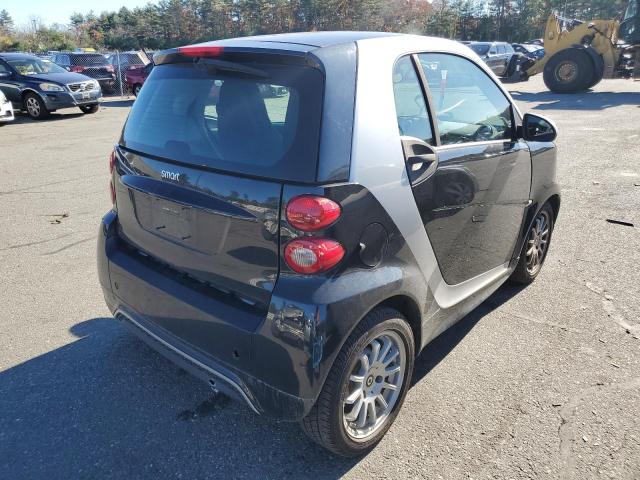 Photo 4 from auction – 2013 SMART FORTWO PUR with VIN WMEEJ3BA1DK597522