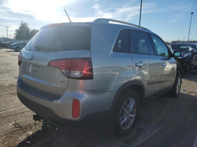 Photo 4 from auction – 2014 KIA SORENTO LX with VIN 5XYKTCA63EG544837