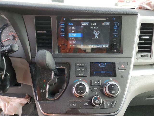 Photo 9 from auction – 2016 TOYOTA SIENNA LE with VIN 5TDKK3DC4GS749772