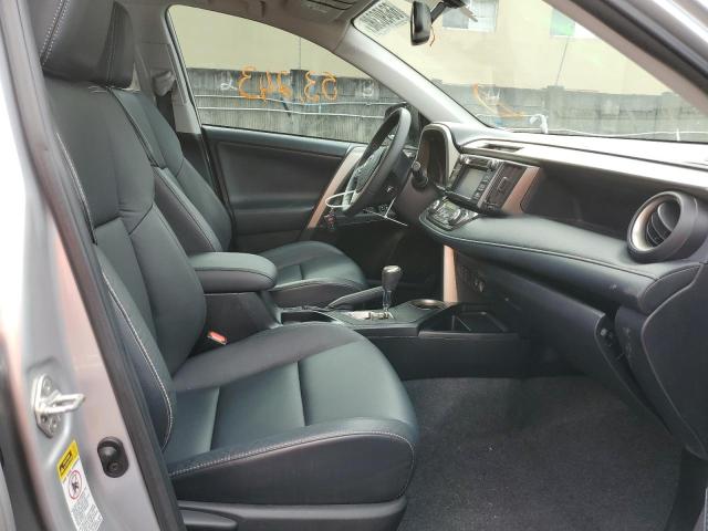 Photo 5 from auction – 2015 TOYOTA RAV4 LIMIT with VIN 2T3YFREV0FW226425