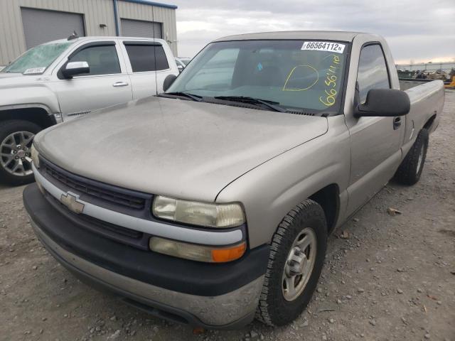 Photo 2 from auction – 2000 CHEVROLET SILVERADO with VIN 1GCEC14W9YE308154