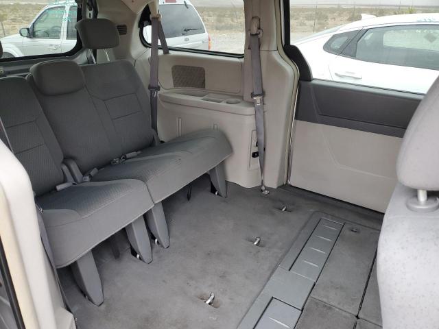 Photo 6 from auction – 2010 CHRYSLER TOWN & COU with VIN 2A4RR5D15AR108970
