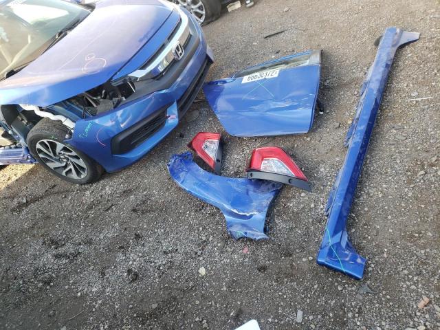 Photo 9 from auction – 2018 HONDA CIVIC EX with VIN 19XFC2F78JE043995