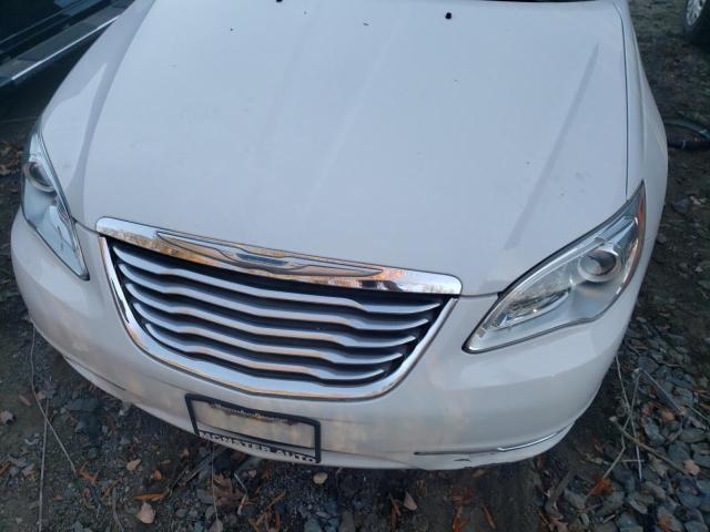 Photo 9 from auction – 2014 CHRYSLER 200 LX with VIN 1C3CCBAB5EN141838