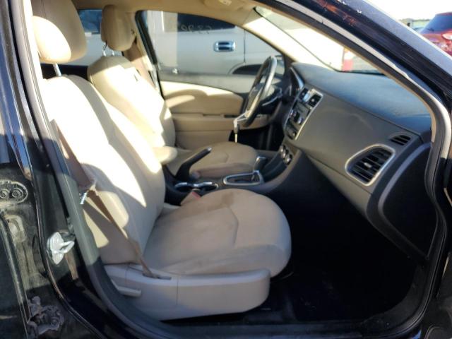 Photo 5 from auction – 2012 CHRYSLER 200 TOURIN with VIN 1C3CCBBB8CN302811