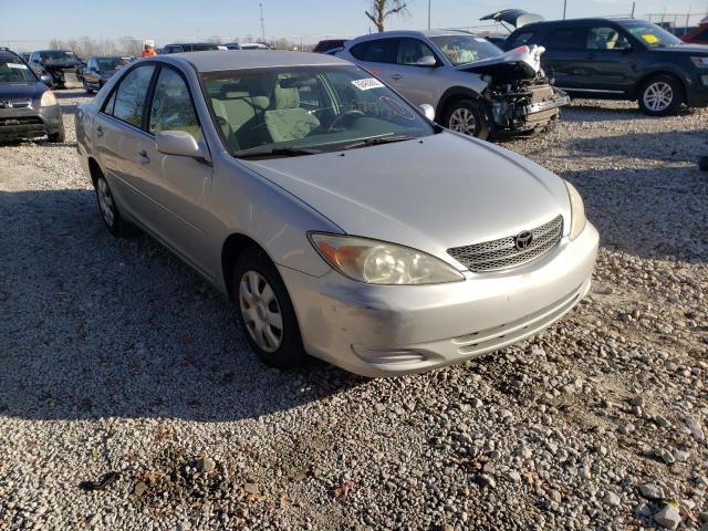 TOYOTA CAMRY LE 2004 with VIN 4T1BE32K14U940697 - Photo from auction