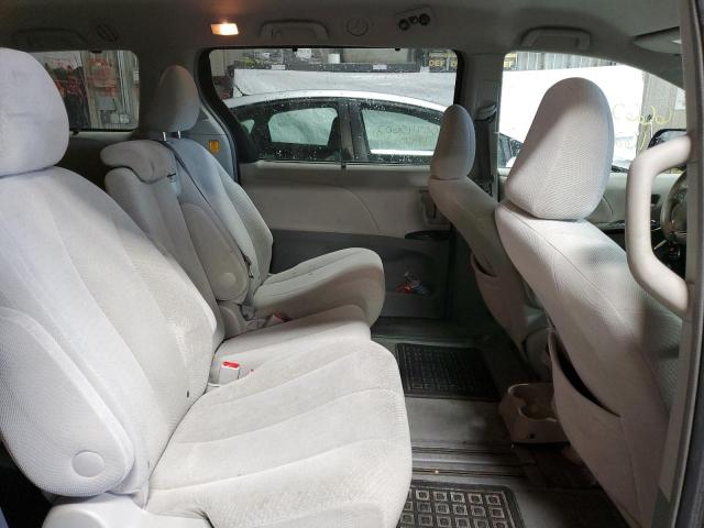 Foto 6 de la subasta – 2011 TOYOTA SIENNA LE con VIN 5TDKK3DC4BS048366