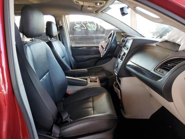 Photo 5 from auction – 2016 CHRYSLER TOWN & COU with VIN 2C4RC1BG1GR141318