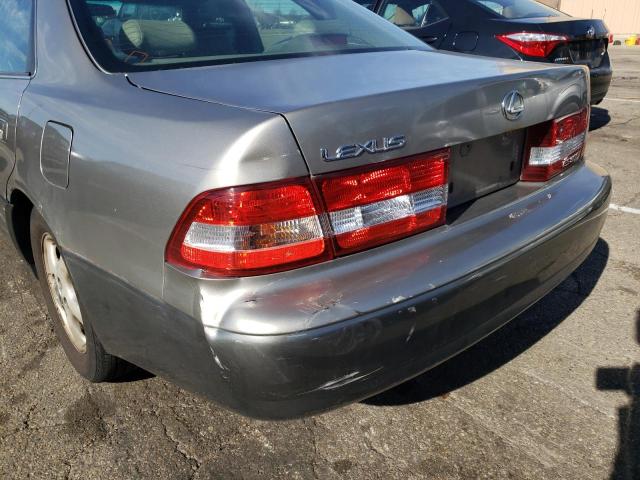 Photo 9 from auction – 1998 LEXUS ES 300 with VIN JT8BF28G8W5043905