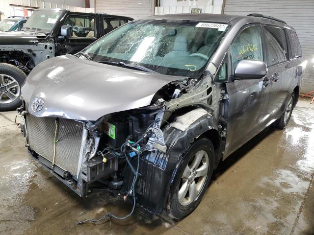 Photo 2 from auction – 2011 TOYOTA SIENNA LE with VIN 5TDKK3DC4BS048366