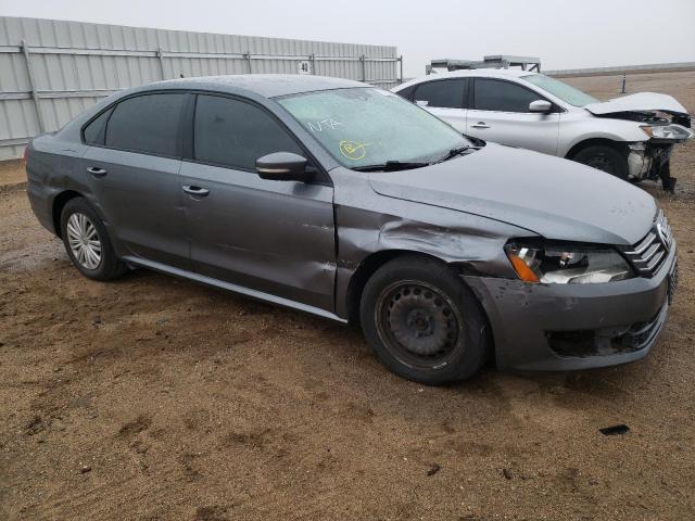 Photo 4 from auction – 2014 VOLKSWAGEN PASSAT S with VIN 1VWAT7A34EC034006