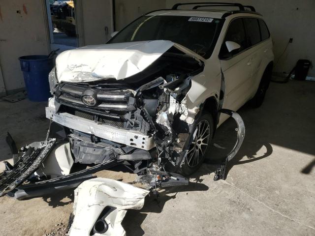 Photo 9 from auction – 2017 TOYOTA HIGHLANDER with VIN 5TDJZRFH9HS460147