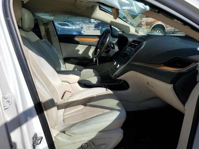 Photo 5 from auction – 2016 LINCOLN MKC RESERV with VIN 5LMCJ3C98GUJ20632