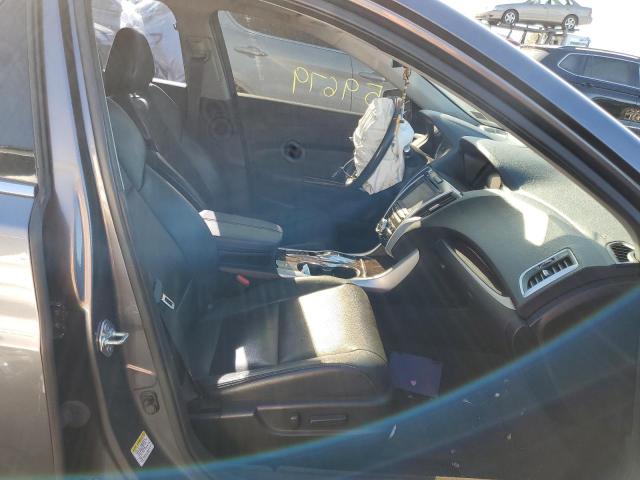 Photo 5 from auction – 2017 ACURA TLX TECH with VIN 19UUB3F50HA001253
