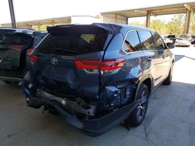 Photo 4 from auction – 2018 TOYOTA HIGHLANDER with VIN 5TDZZRFH0JS253770