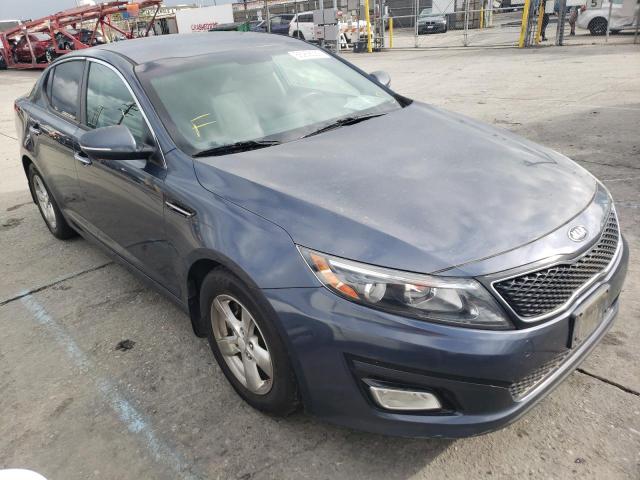 KIA OPTIMA LX 2015 con VIN KNAGM4A78F5556040 - Foto de la subasta