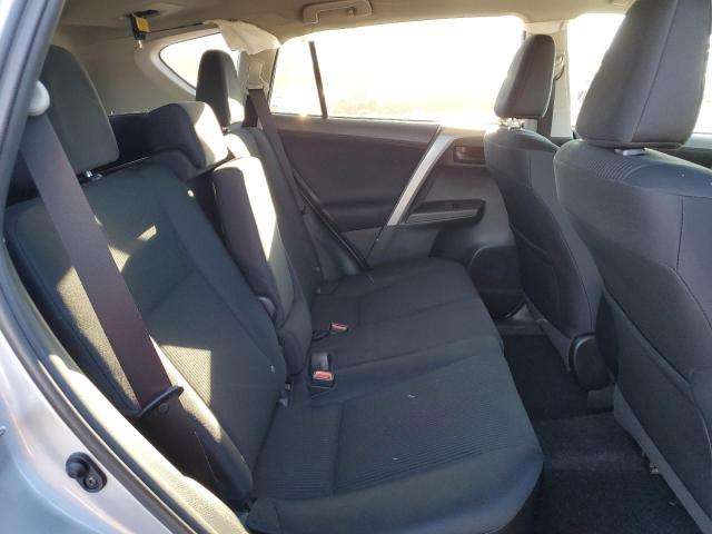 Photo 6 from auction – 2017 TOYOTA RAV4 LE with VIN 2T3BFREV9HW590352