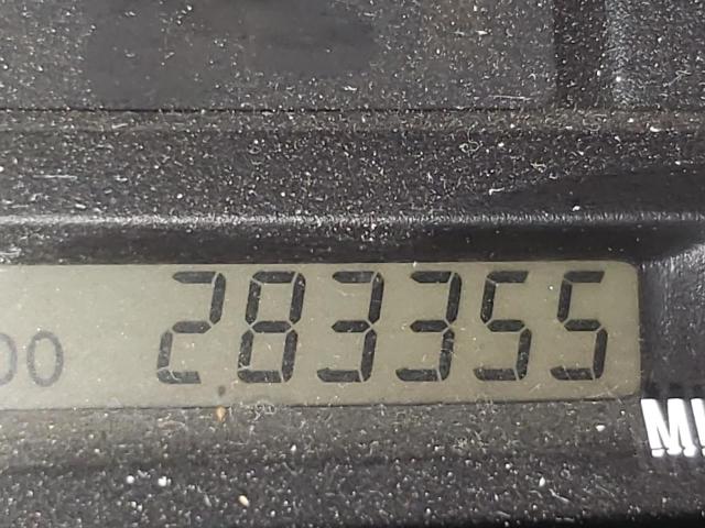 Photo 8 from auction – 2001 TOYOTA AVALON XL with VIN 4T1BF28B91U183901