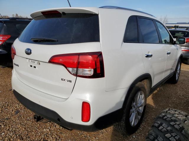 Photo 4 from auction – 2015 KIA SORENTO EX with VIN 5XYKU4A74FG634057