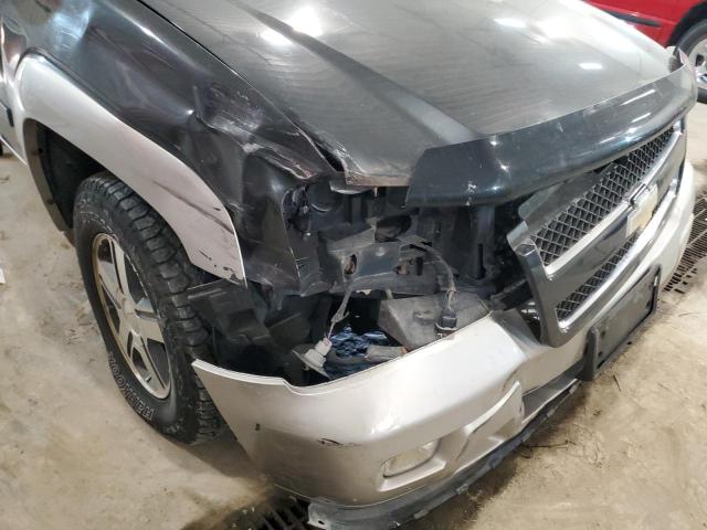 Photo 9 from auction – 2006 CHEVROLET TRAIL BLAZ with VIN 1GNDT13S962183897