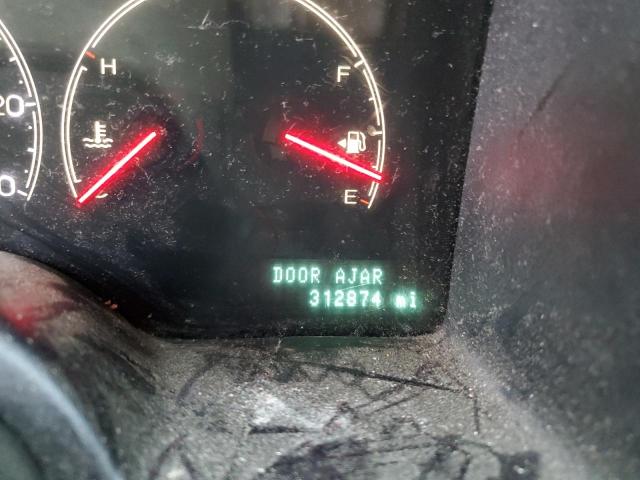 Photo 8 from auction – 2004 LINCOLN NAVIGATOR with VIN 5LMFU27R74LJ31034