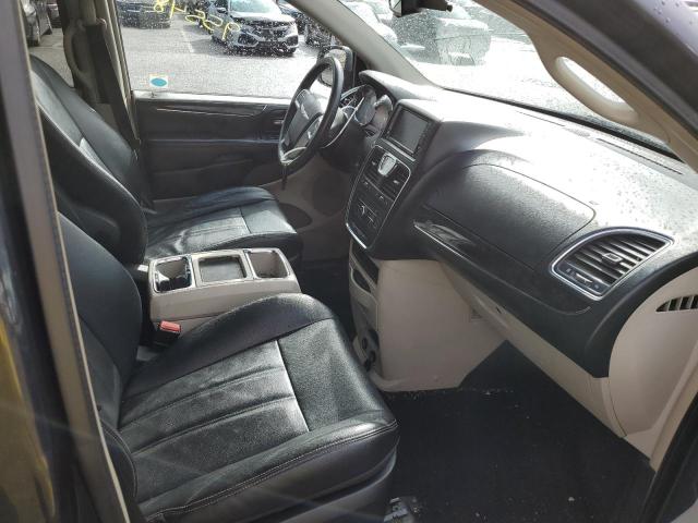 Photo 5 from auction – 2014 CHRYSLER TOWN & COU with VIN 2C4RC1BG9ER448541