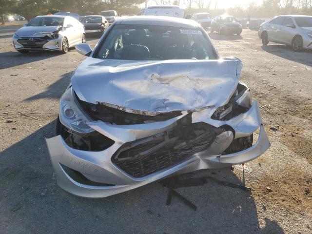 Photo 9 from auction – 2014 HYUNDAI SONATA HYB with VIN KMHEC4A49EA104750