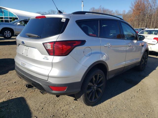 Photo 4 from auction – 2019 FORD ESCAPE SE with VIN 1FMCU9GDXKUB29966