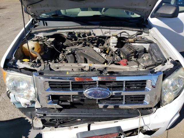 Photo 7 from auction – 2008 FORD ESCAPE XLT with VIN 1FMCU031X8KA67058