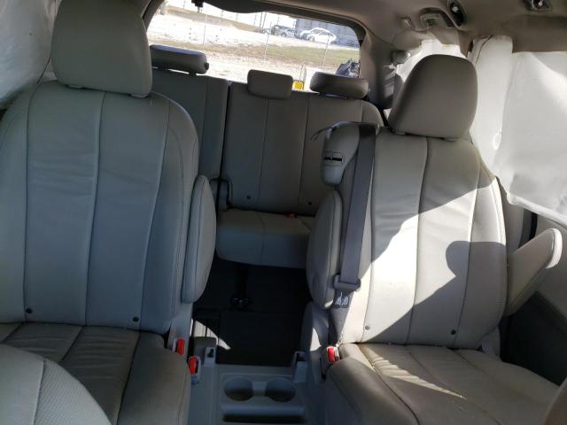 Photo 6 from auction – 2014 TOYOTA SIENNA XLE with VIN 5TDYK3DC5ES415628